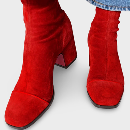 Olívia - Botins de Couro Sofisticados