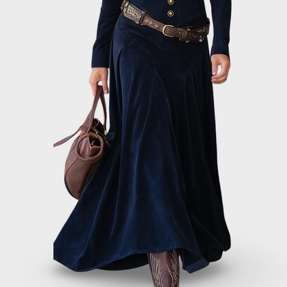 Ana - Vestido Contemporâneo de Veludo