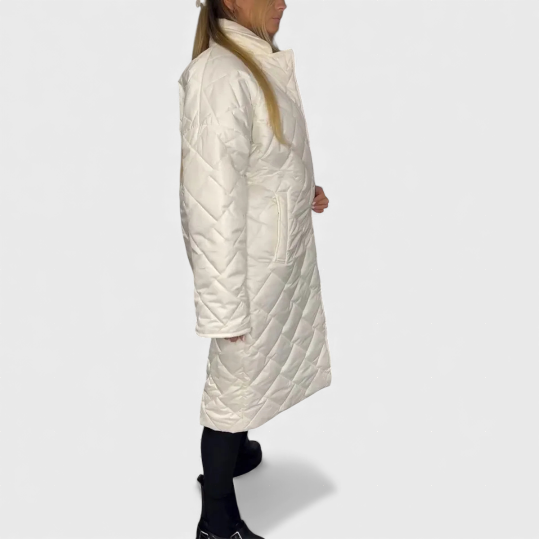 Ema - Casaco de Glamour Urbano